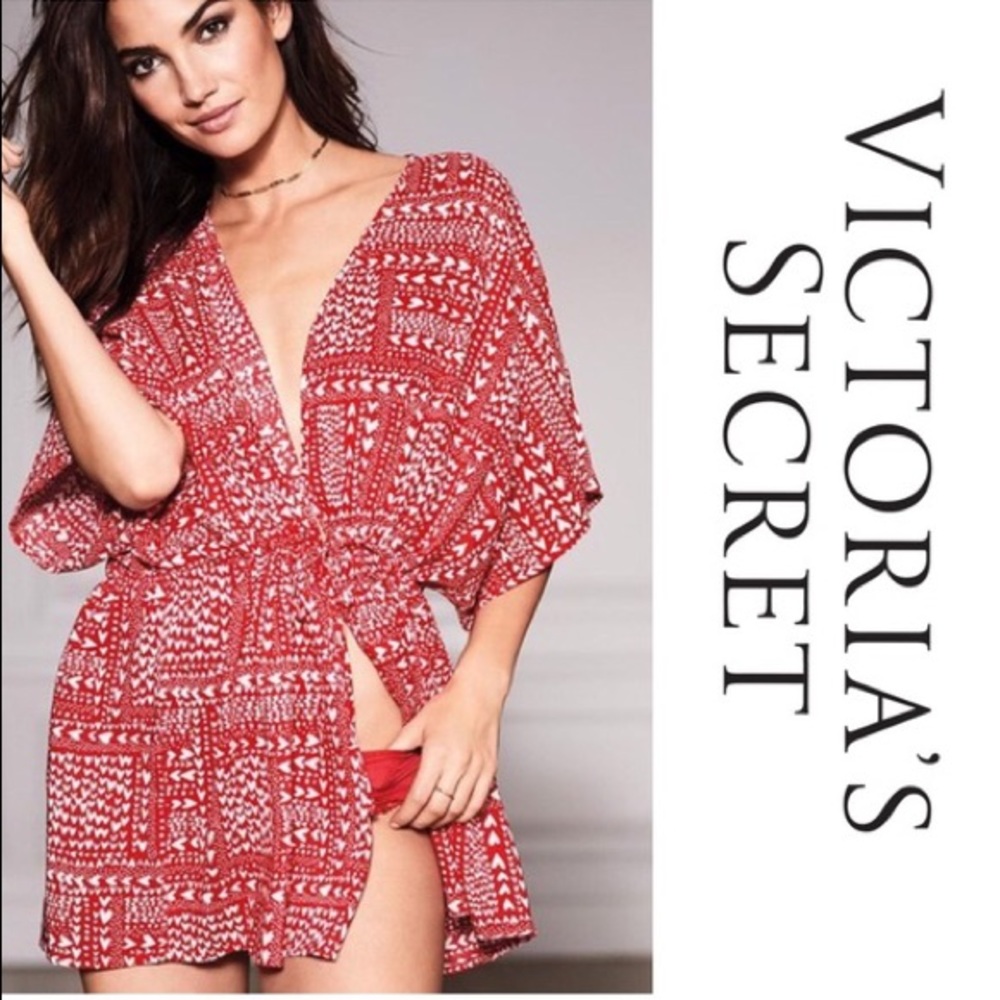 ❤️Victoria’s Secret Very Sexy Kimono Robe Cover Up